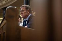 Feijóo denuncia el "boicot" de los socios de Sánchez al Rey en el Congreso y cree que deberían tener descuento salarial