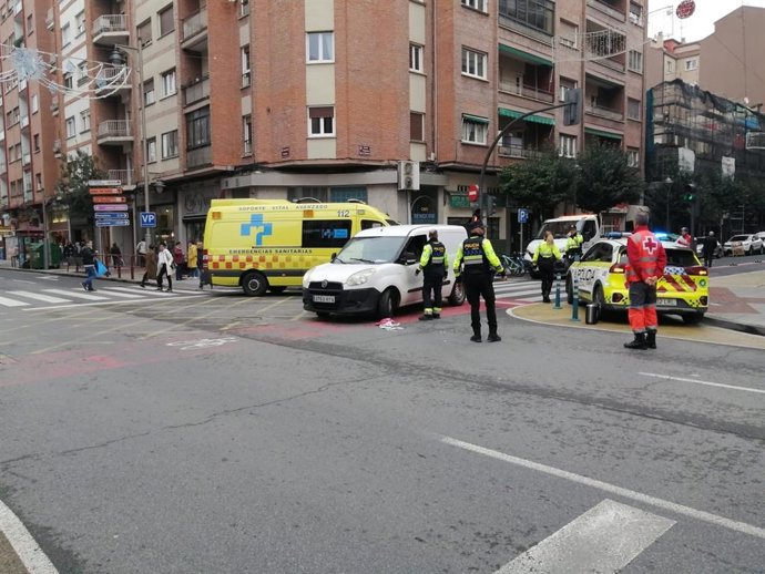 Herido un hombre de 72 años tras la colisión entre un turismo y una bicicleta en Logroño