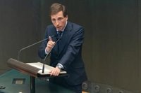 Almeida espera que el delegado de Gobierno tome "cartas en el asunto" sobre bandas juveniles