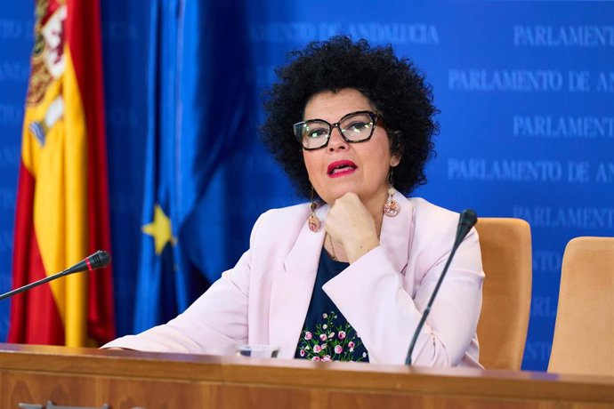 La presidenta del Grupo Mixto-Adelante Andalucía, Maribel Mora, en una imagen de archivo. 