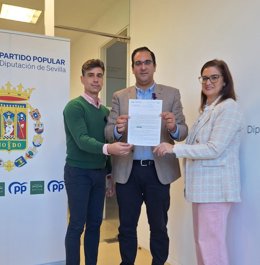 Los diputados del PP presentan su plan para el deporte sevillano