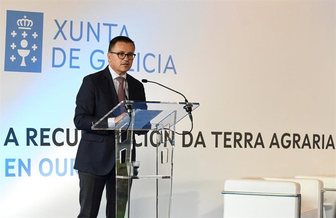 El conselleiro do Medio Rural, José González, en la clausura de la jornada.