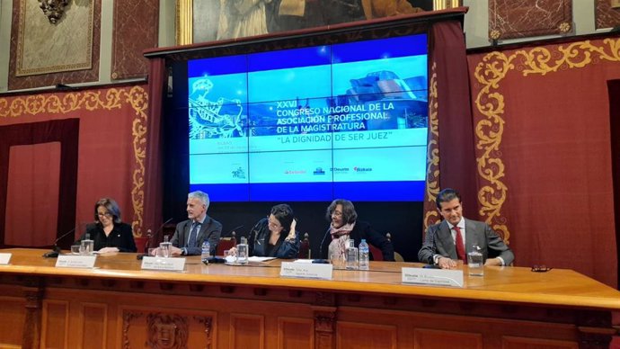 Jornada inaugural de congreso de la APM en Bilbao