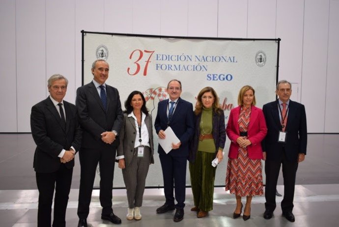 Autoridades en la inauguración del 37 Congreso Nacional de la Sociedad Española de Ginecología y Obstetricia.