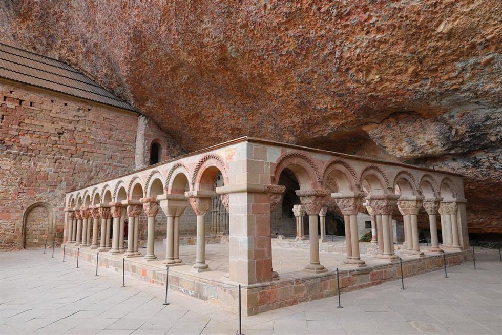 Educación anima a los alumnos aragoneses a participar en el Concurso Digital del Monasterio de San Juan de la Peña.