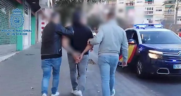 Detenido en Alicante un fugitivo reclamado en Bélgica por disparar contra su expareja y un amigo