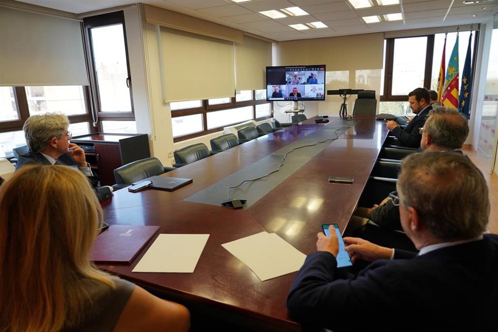 La Generalitat abre un proceso de negociación con ThyssenKrupp para "explorar la continuidad" de su fábrica en Sagunt