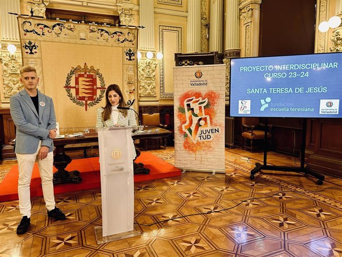 Presentación del proyecto del colegio Santa Teresa de Jesús 'Discapacidades: un mundo para todos y todas'.