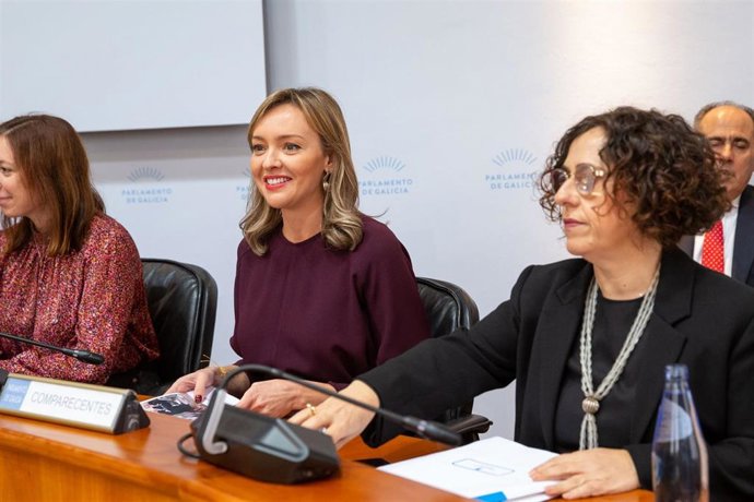 Archivo - La conselleira de Política Social, Fabiola García, durante su comparecencia en la Comisión de Presupuestos.