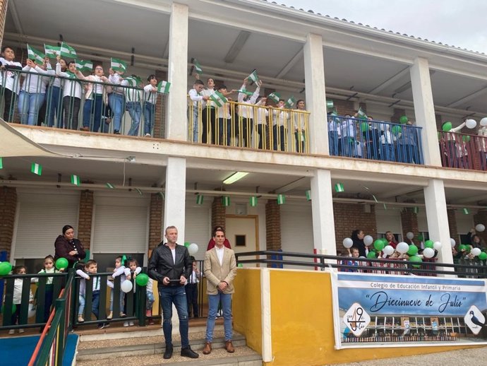 Celebración por el Día de la Bandera