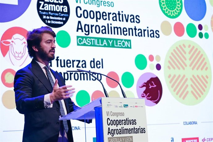 García-Gallardo en su intervención en el congreso de Urcacyl que se ha celebrado en Zamora.