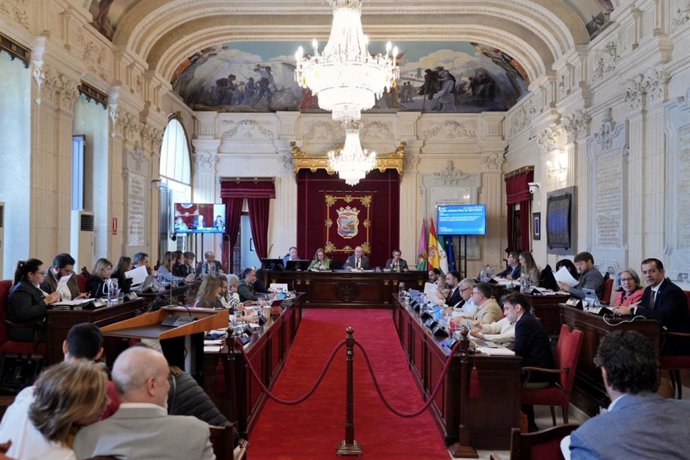 El Ayuntamiento De Málaga Informa: Imágenes (4) Del Pleno Ordinario De Noviembre