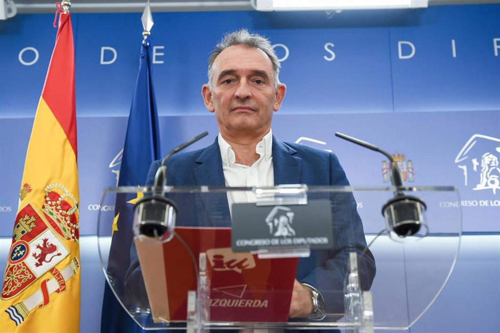 Archivo - El portavoz parlamentario de IU y diputado del Grupo Plurinacional Sumar, Enrique Santiago