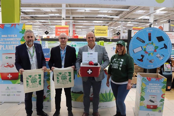 Curtido en la campaña 'Dona Vida al Planeta' en Jerez.