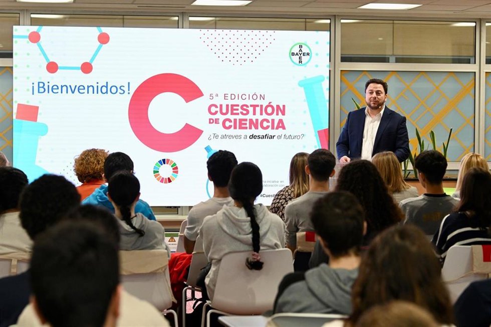 V edición del concurso de monólogos 'Cuestión de Ciencia'