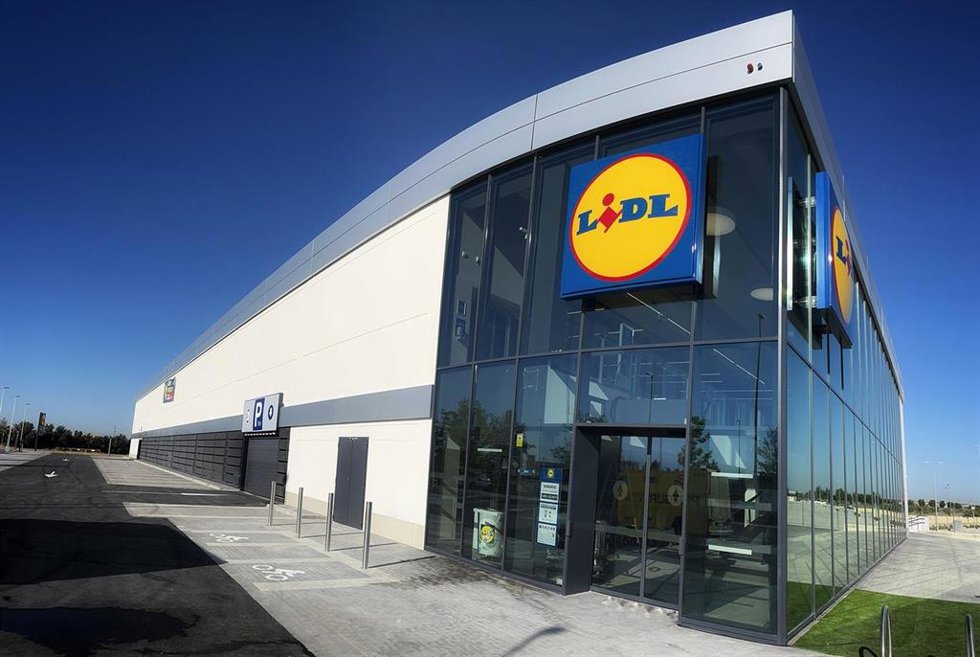 Archivo - Tienda de Lidl en Andalucía.