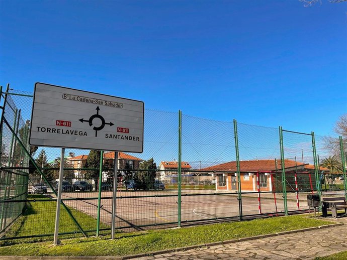 Pista Deportiva Rinconeda Centro Salud