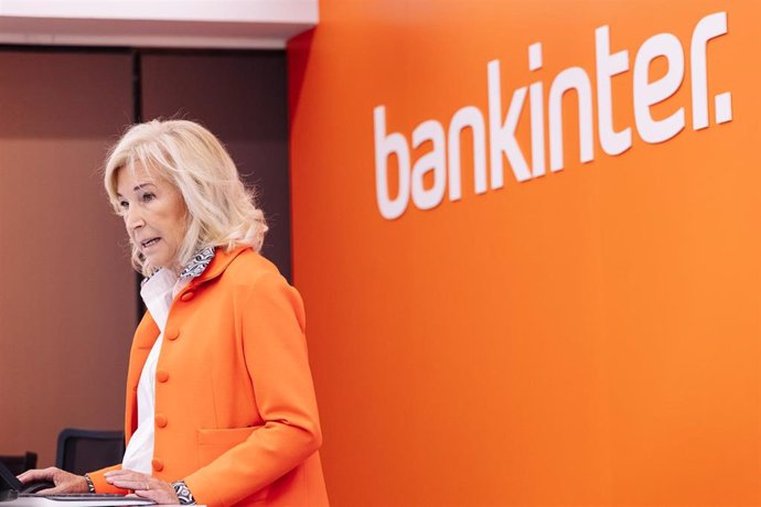 Archivo - La consejera delegada de Bankinter, María Dolores Dancausa, interviene durante la presentación de los resultados del tercer trimestre de Bankinter, a 19 de octubre de 2023, en Madrid (España).