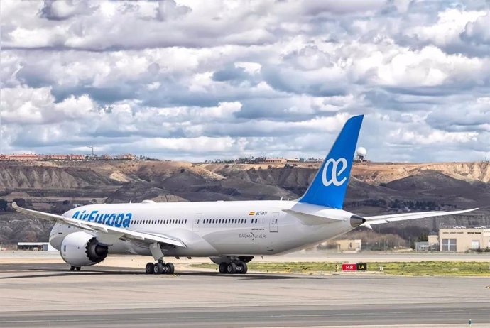 Archivo - Avión de Air Europa.