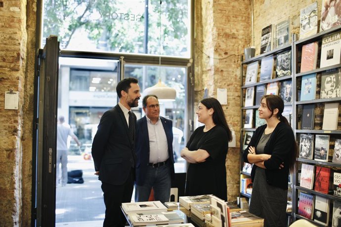 Archivo - El conseller d'Empresa i Treball de la Generalitat, Roger Torrent