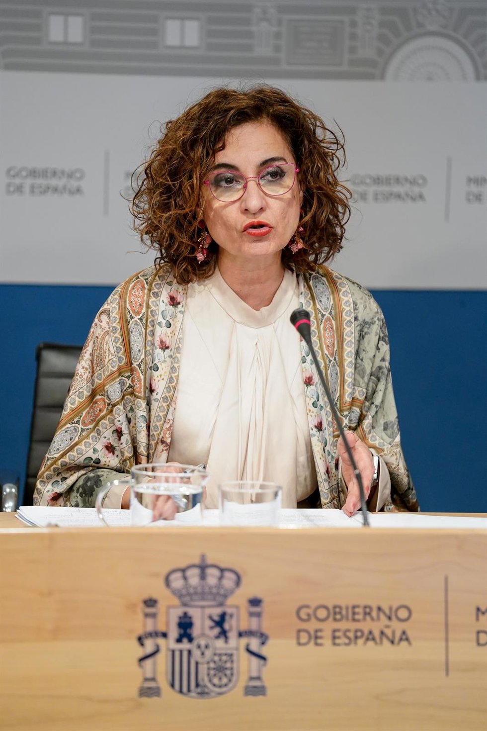 Archivo - La vicepresidenta cuarta y ministra de Hacienda, María Jesús Montero