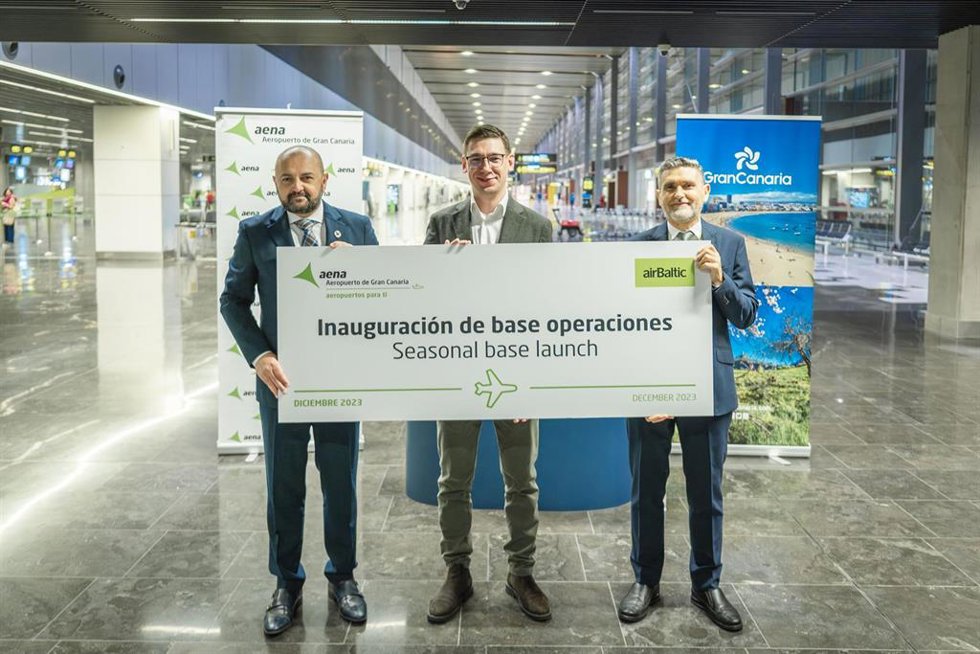 El Aeropuerto de Gran Canaria inaugura la nueva base de Air Baltic