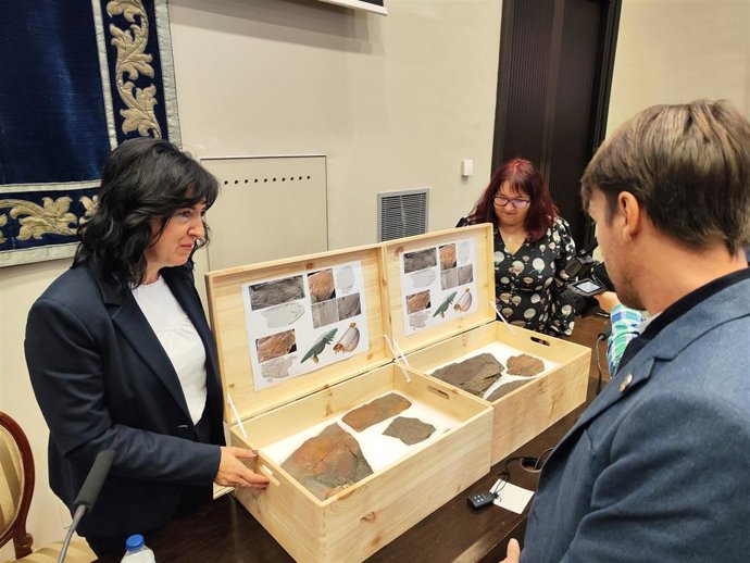 La directora de Patrimonio Cultural del Gobienro de Aragón, Gloria Pérez, en acto divulgativo sobre los trilobites de la Comarca de Aranda