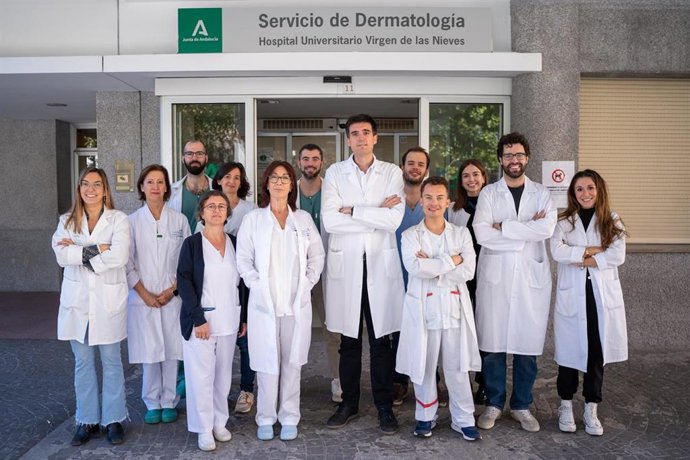 El Hospital Virgen de las Nieves, premiado por la excelencia de Dermatología en los Best In Class.