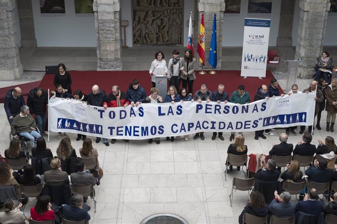 El Parlamento acoge el acto por el Día Internacional de las Personas con Discapacidad, que se conmemora el 3 de diciembre