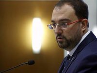 Barbón insta a Feijóo a revertir "el ataque más grave a la democracia de ACOM" que supone el nombramiento de Álvarez