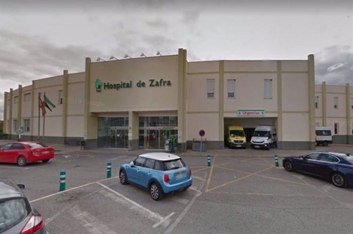 Archivo - Exterior del Hospital de Zafra.