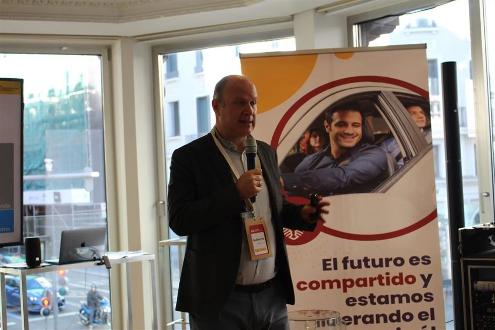 El consejero técnico de la SG de Eficiencia Energética en Ministerio para la Transición Ecológica y el Reto Demográfico, Guillermo López Alonso, en el foro 'España comparte coche'.