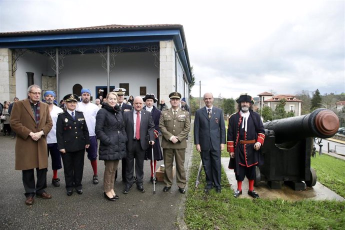 Acto de  nombramiento de seis nuevos socios de honor del Museo de la Real Fábrica de Artillería de La Cavada, entre ellos la consejera de Cultura, Eva Guillermina Fernández