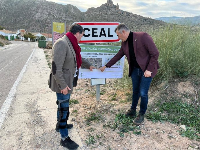 La Diputación destinará 127.000 euros para acondicionar la carretera JA-7202, por la que se accede a la pobalción de Ceal (Jaén).