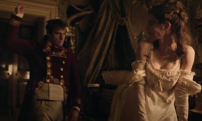 Vanessa Kirby, sobre las polémicas escenas de sexo de Napoleón: "Queríamos hacerlo así"