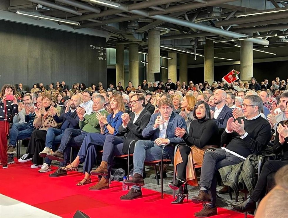 El secretario de organizaicón del PSdeG, José Manuel Lage Tuñas, en un acto de los socialistas vascos en Bilbao.