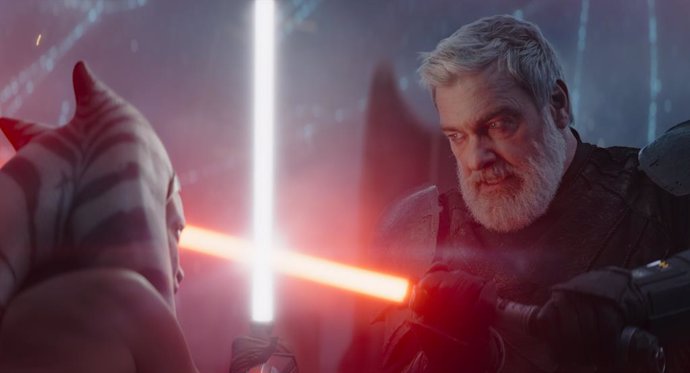 Star Wars: Ahsoka presentó dos extrañas espadas láser, una de ellas no se ha visto en 500 años
