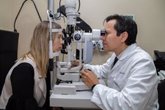 Foto: El 73% de las revisiones oculares en primera consulta concluyen con el diagnóstico de una patología oftalmológica