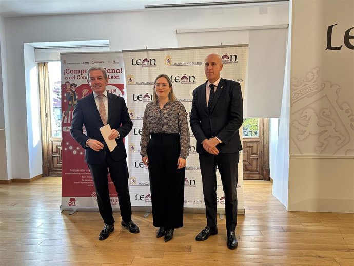 Cheques por 15.000 euros en León para incentivar la compras en el comercio local estas Navidades.