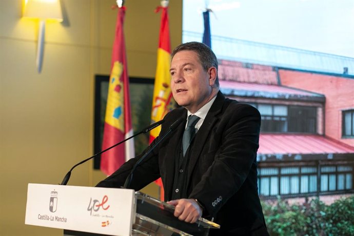 El presidente de Castilla-La Mancha, Emiliano García-Page, inaugura la remodelación del Centro Integrado de FP.