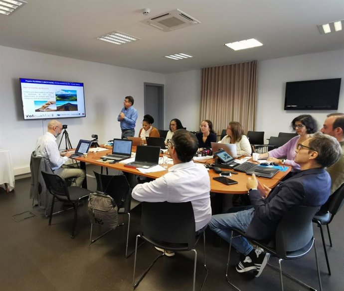 Jornada final del proyecto Volkrismac II, celebrada en Funchal, con la participación de representantes del Involcan y del ITER