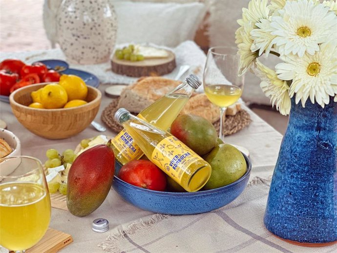 Víver Kombucha lanza un nuevo sabor edición limitada, ‘el de Mango’, ecológico y con alto contenido en antioxidantes.