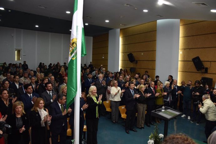 La Delegación de Gobierno de la Junta en Cádiz acoge la celebración por el 4 de diciembre en la capital gaditana