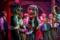 La Compañía Sevillana de Zarzuela lleva al Cartuja Center 'Gigantes y cabezudos' prevista para el Lope de Vega