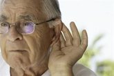 Foto: El 52% de los españoles mayores de 65 años percibe que tiene pérdida auditiva, según un estudio