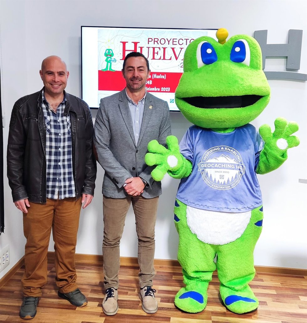 Presentación de 'Geocaching Huelva 2023' en la Diputación de Huelva.
