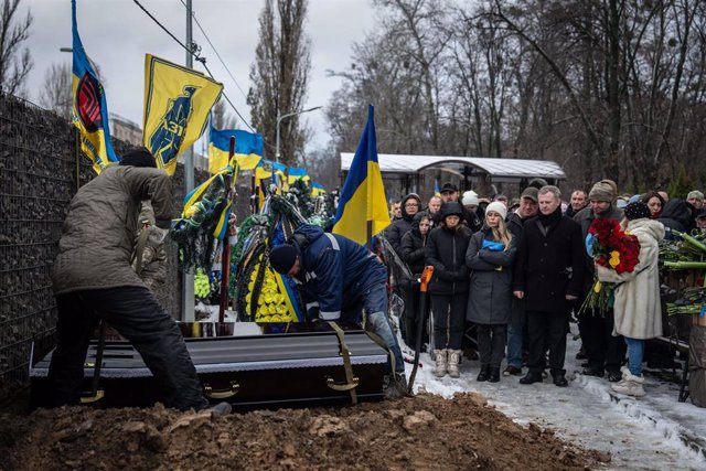 Funeral de un soldado ucraniano en Kiev.