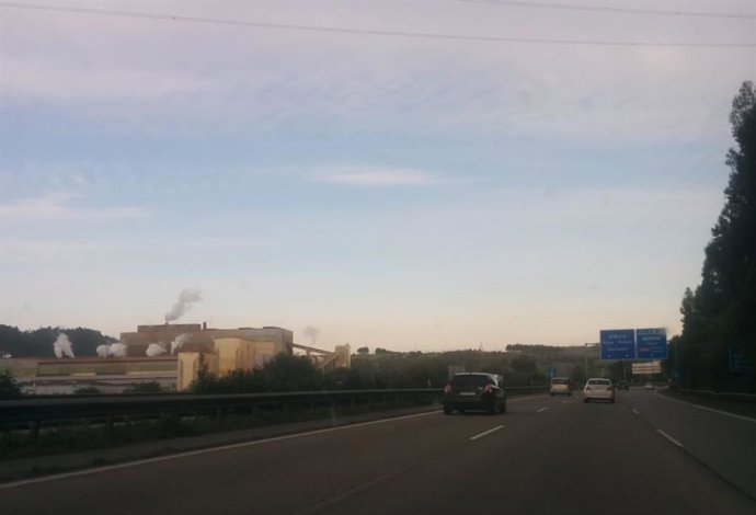 Archivo - Carretera asturiana, tráfico, accidentes, Autovía del Cantábrico, A-8