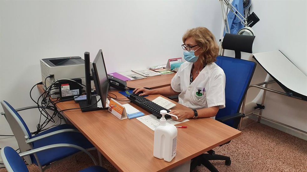 La Asociación Andaluza de Enfermería Familiar y Comunitaria (Asanec) afirma que las consultas de acogida de enfermería de los centros de Salud pueden convertirse en una valiosa herramienta para la mejora asistencial.