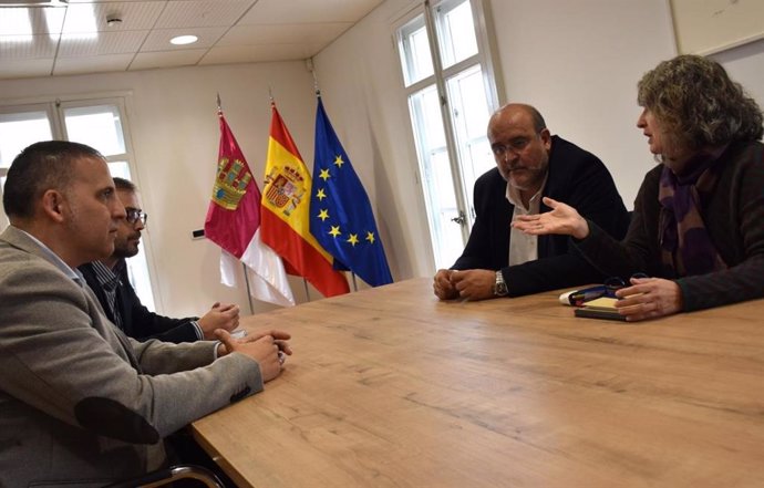 La consejera de Desarrollo Sostenible preside la reunión del Consejo de Administración y de la Junta de Accionistas de la empresa pública Gestión Ambiental de Castilla-La Mancha.